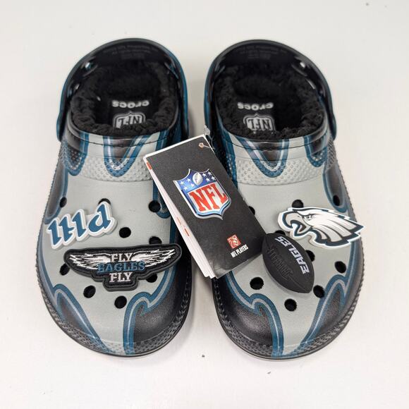 Crocs x NFL Men\'s 6 Women\'s 8 Philadelphia Eagles Classic Lined Crocs 3D Jibbitz